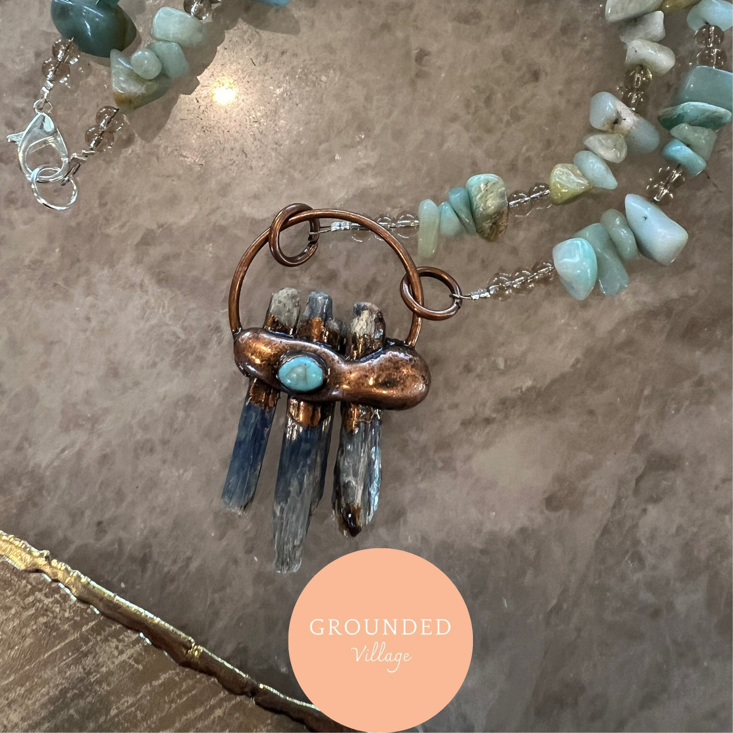 Crystal Gemstone creations - 3pce Jewellery set-  Fri 5th Dec