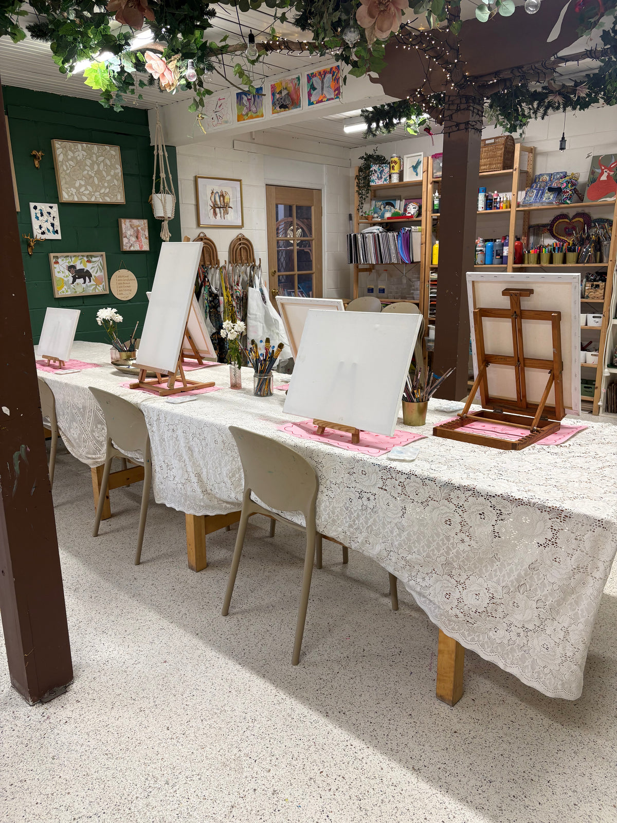 The Grounded Bad Art Experience - NEW - Sat 21st Nov