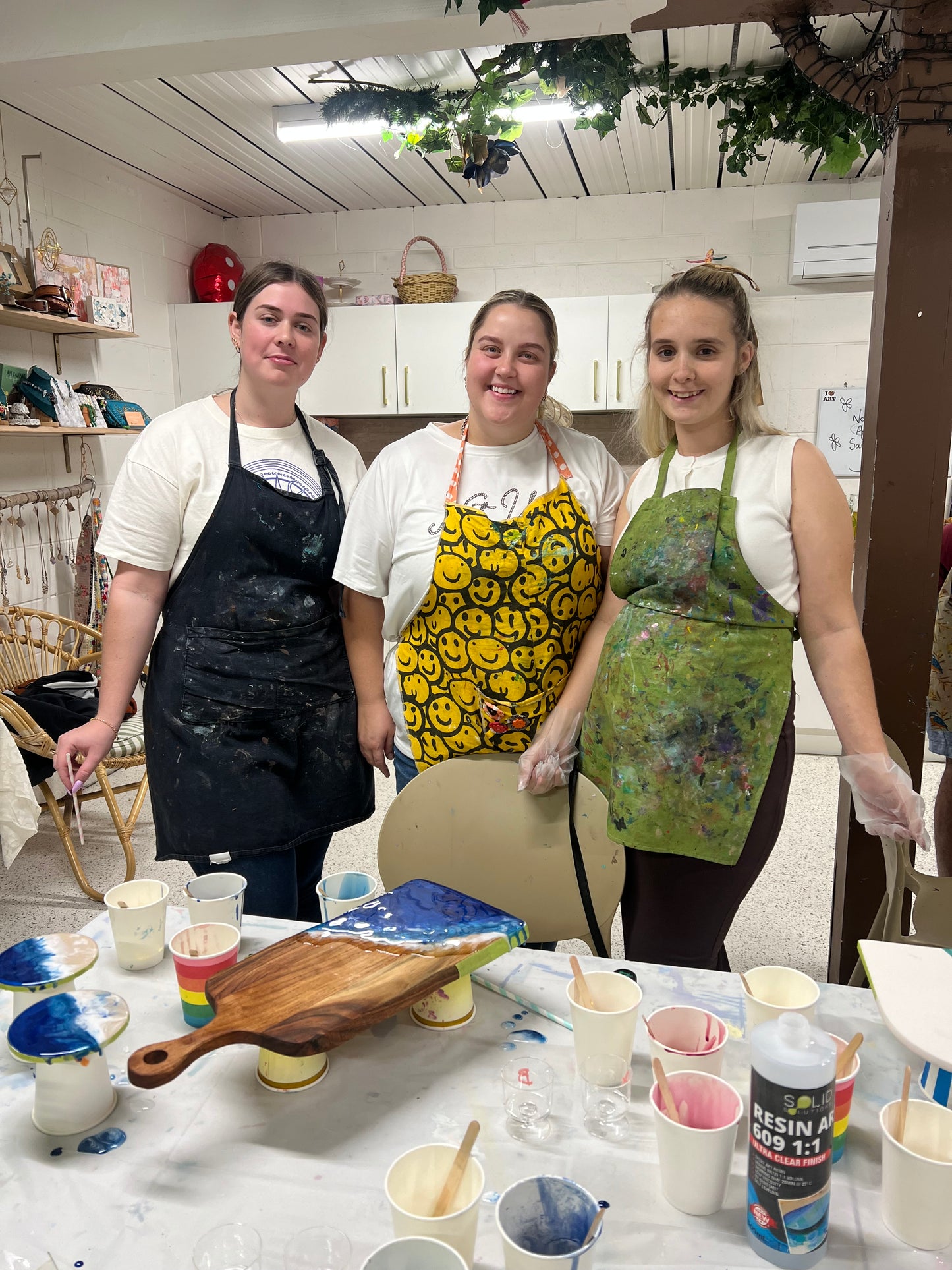Resin Art and sip- Friday 22nd Aug