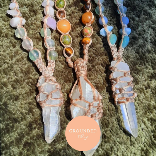 Macrame Raw crystals Necklace- Tues 17th Dec